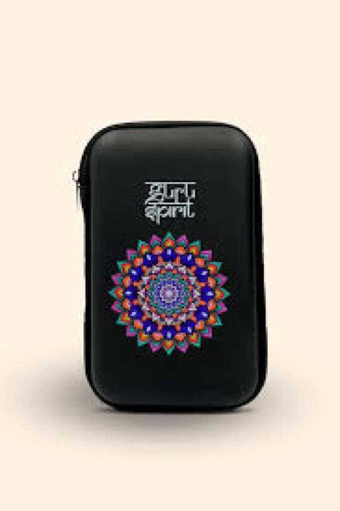 CASE PEQUENA SADHU – GURU HIMALAYA – PRETO – UND